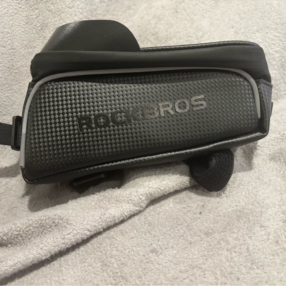 ROCKBROS Bike Phone Front Frame Bag, Waterproof, Compatible Phone Under 6.5” - Picture 6 of 8